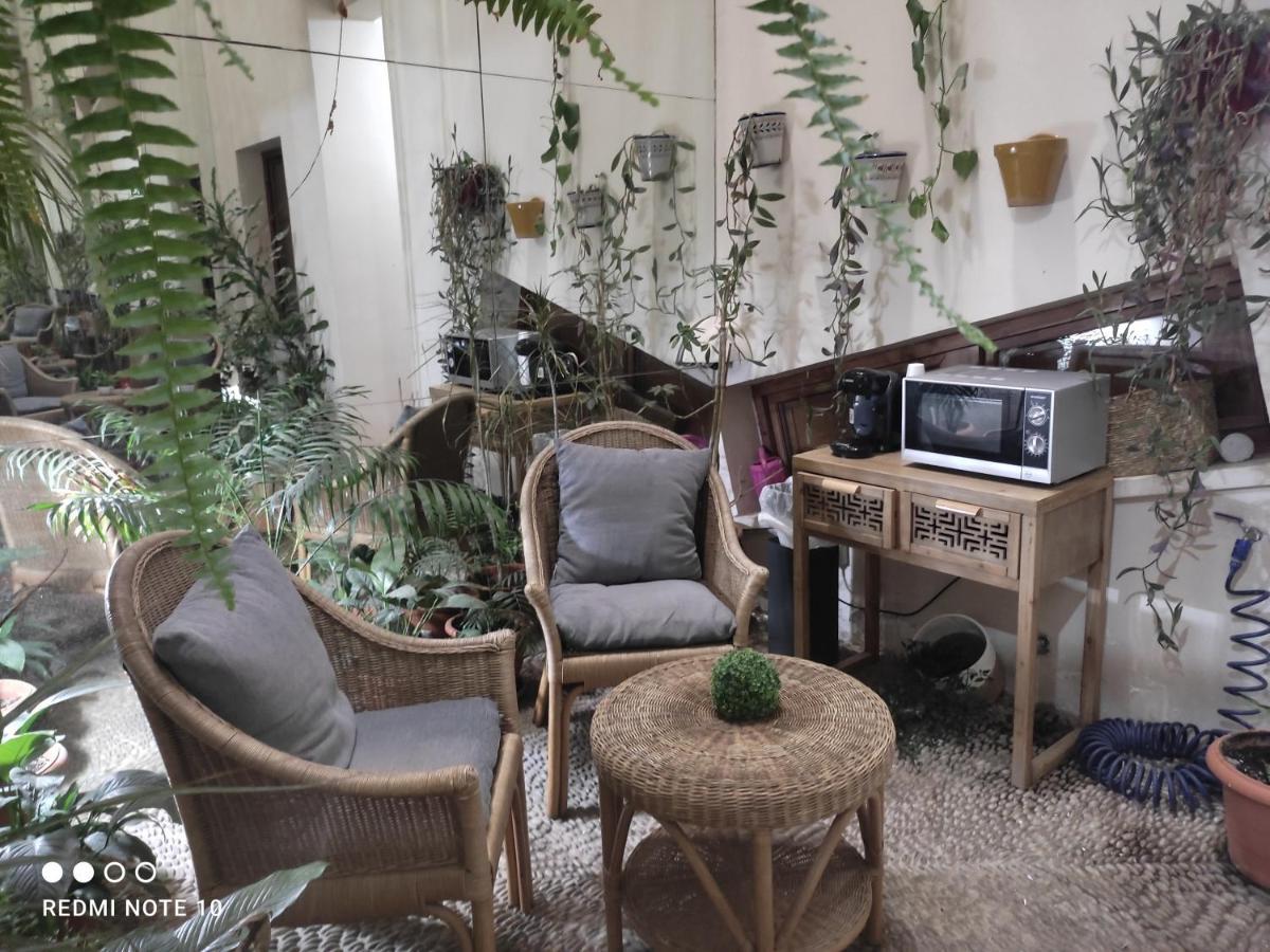 Hostal Puerta Carmona Sevilla Dış mekan fotoğraf
