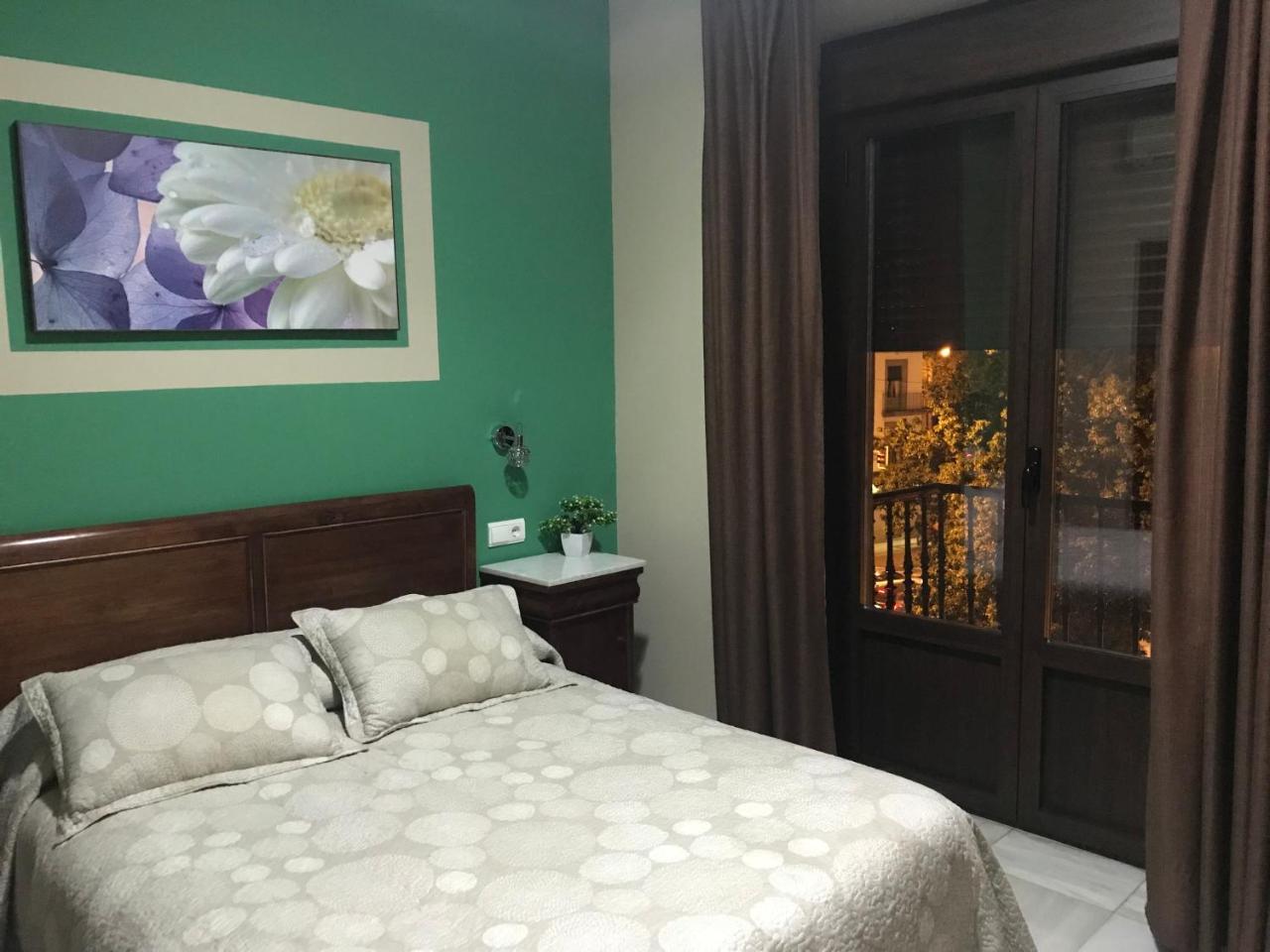 Hostal Puerta Carmona Sevilla Dış mekan fotoğraf