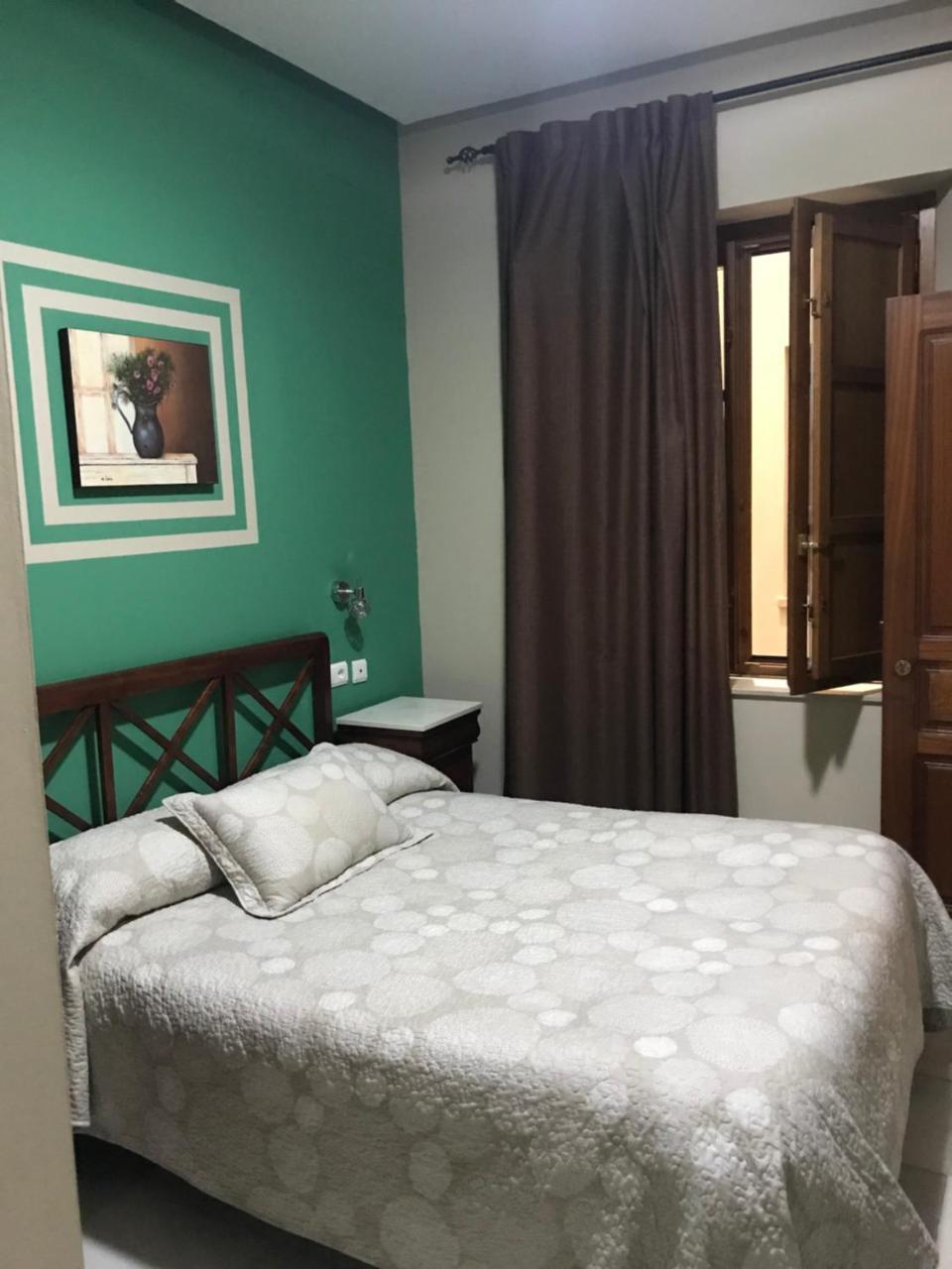 Hostal Puerta Carmona Sevilla Dış mekan fotoğraf